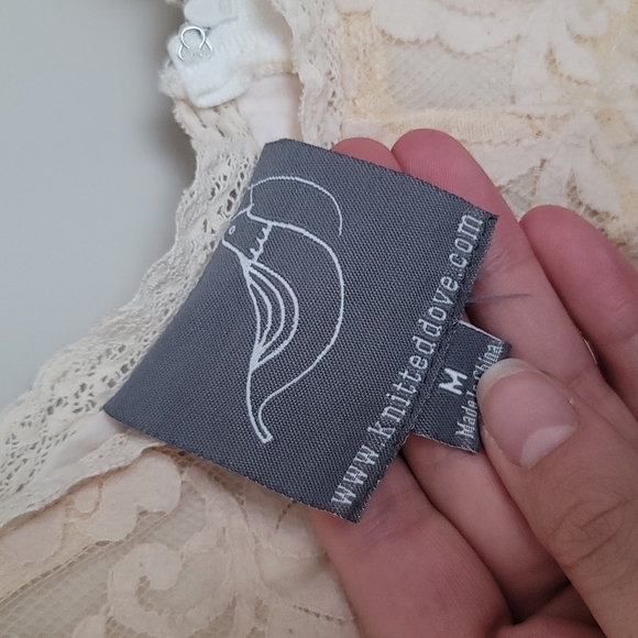 NWOT Lacy Beige Summer Dress with 100% Silk Skirt - Picture 6 of 8